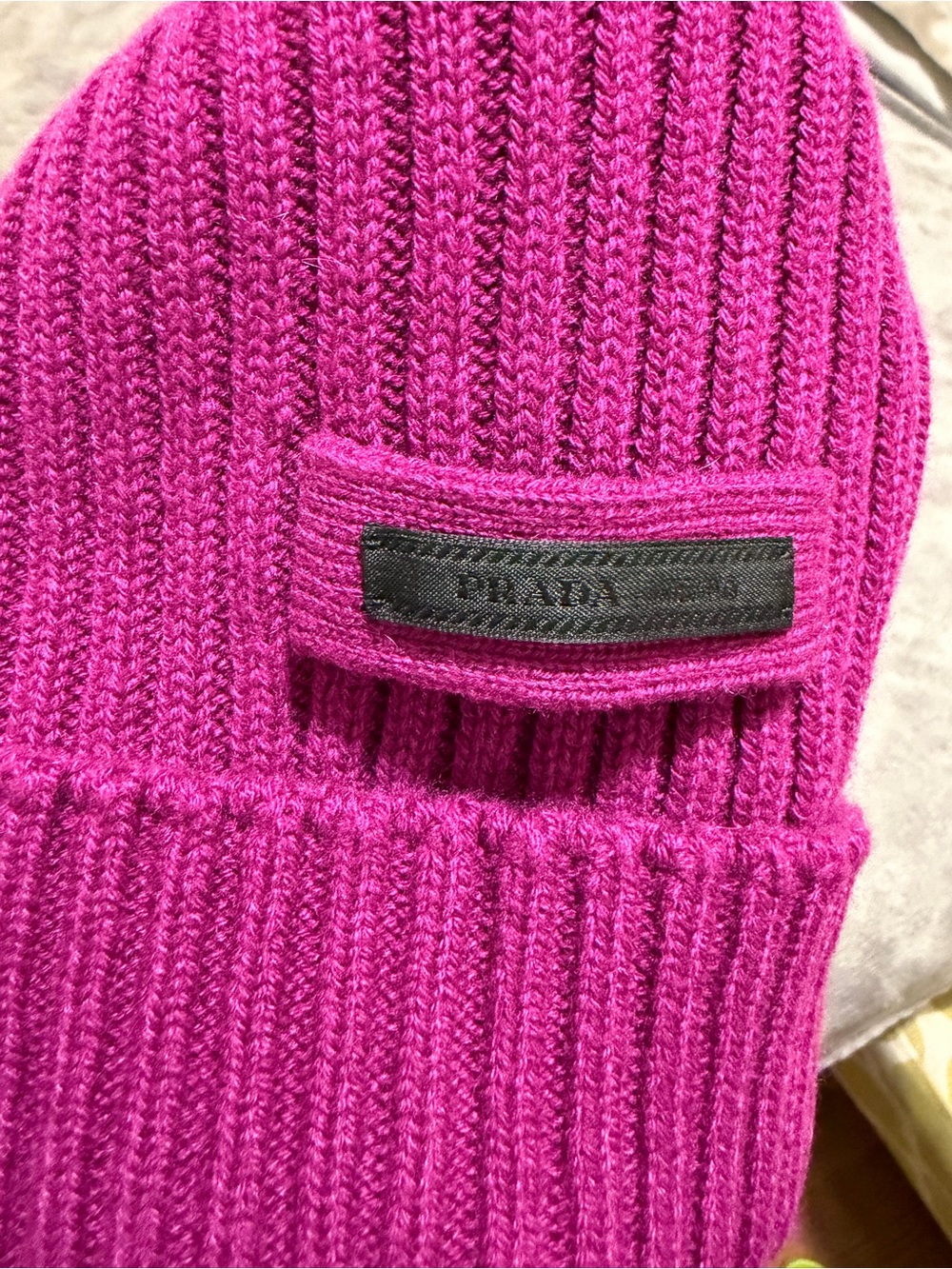NWOT Prada Purple Ribbed Knit Cashmere Beanie Size Medium - Picture 2 of 5